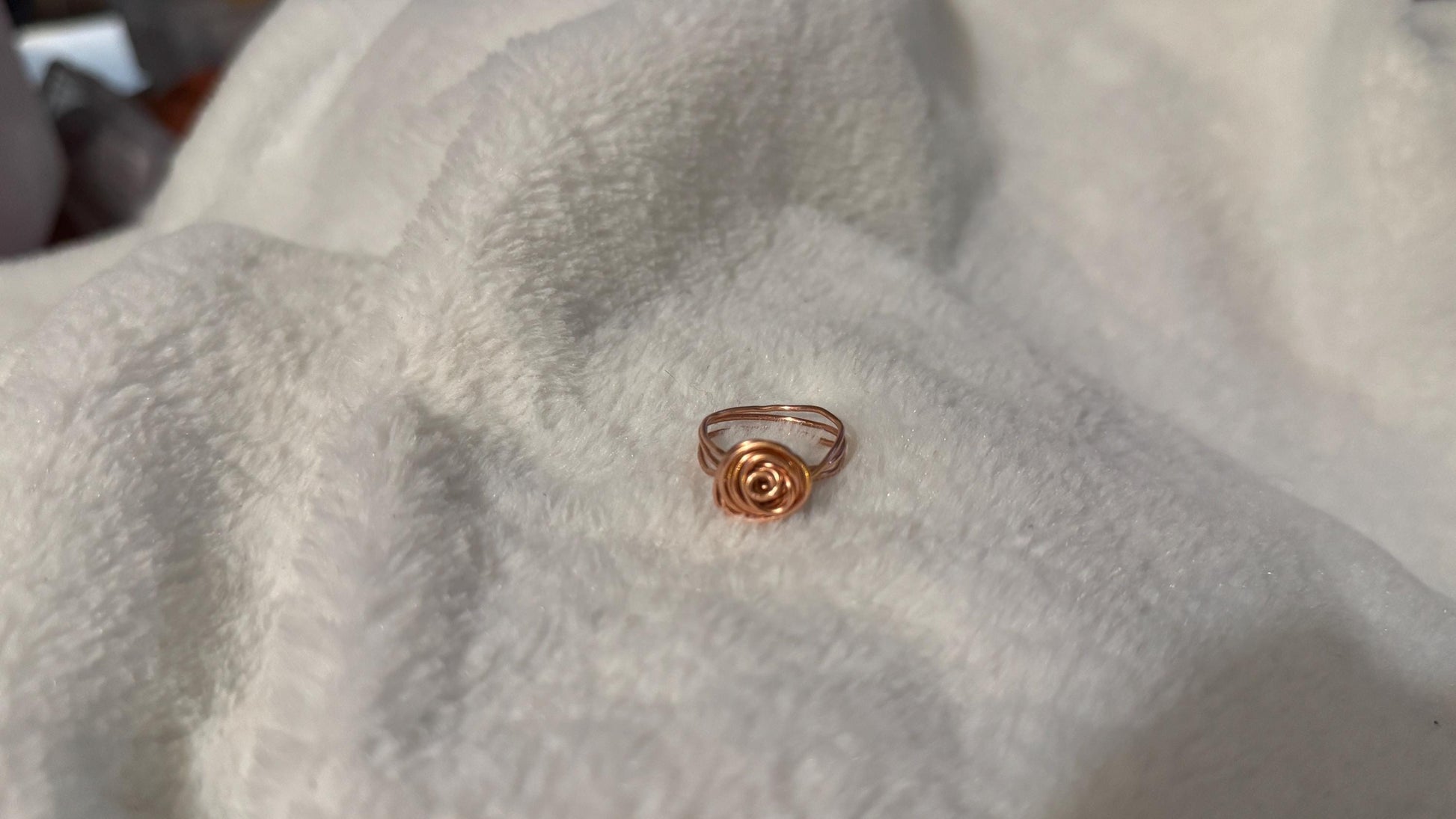 Copper Wire Double Spiral Single Band Ring – Handmade Spiral